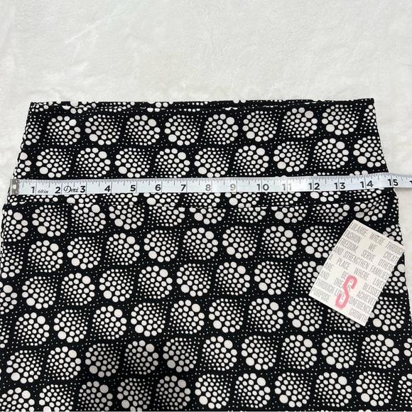 NEW Pencil Skirt High Waist Geometric LuLaRoe Cassie Black White Small S NWT - Picture 6 of 16